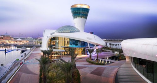 阿布扎比亞斯島游艇俱樂部:OOA 1