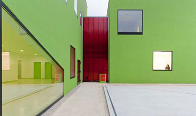 葡萄牙波爾圖建造安塔斯教育中心 1