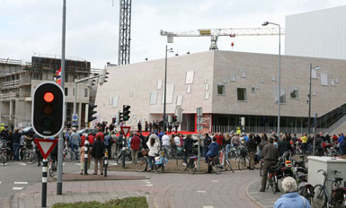 荷蘭女王為Mecanoo設(shè)計(jì)的Amphion劇院揭幕5