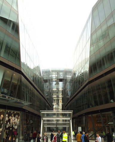 讓.努維爾設計的倫敦“One New Change”辦公樓開放 2