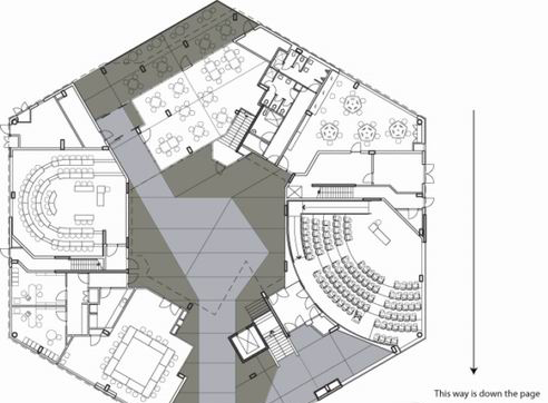 赫德利?布爾中心13