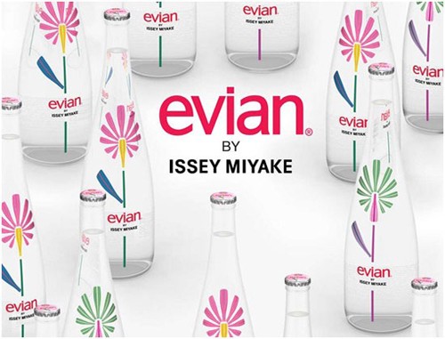 三宅一生設計的依云