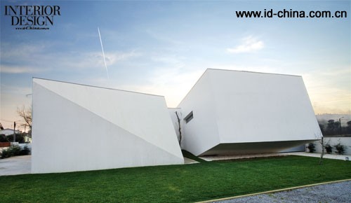 Grau Zero設計葡萄牙雙宅全景