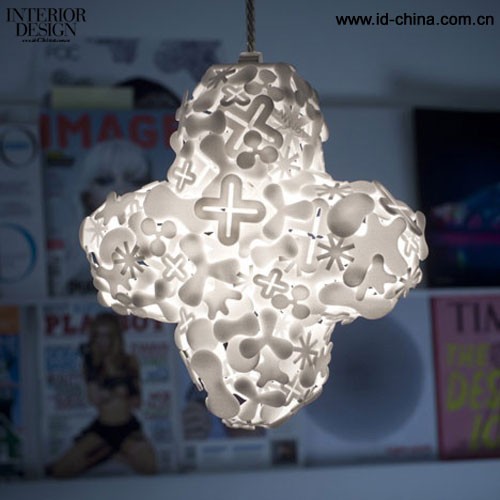 “十字架”燈飾-1