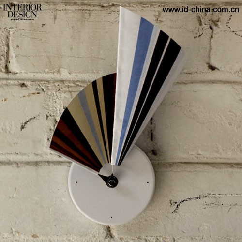 功能多樣的時鐘-2